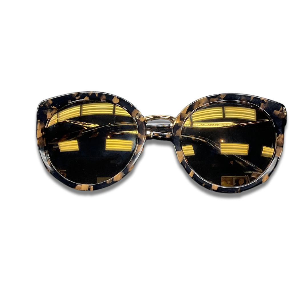 Sunglasses By Dolce And Gabbana, Size: 01 Piece