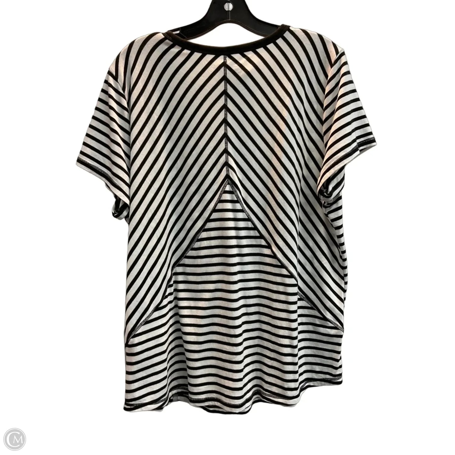 Top Short Sleeve Basic By Talbots In Striped Pattern, Size: 1x