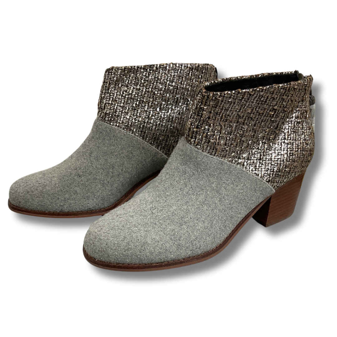 Boots Ankle Heels By Toms In Grey, Size: 9