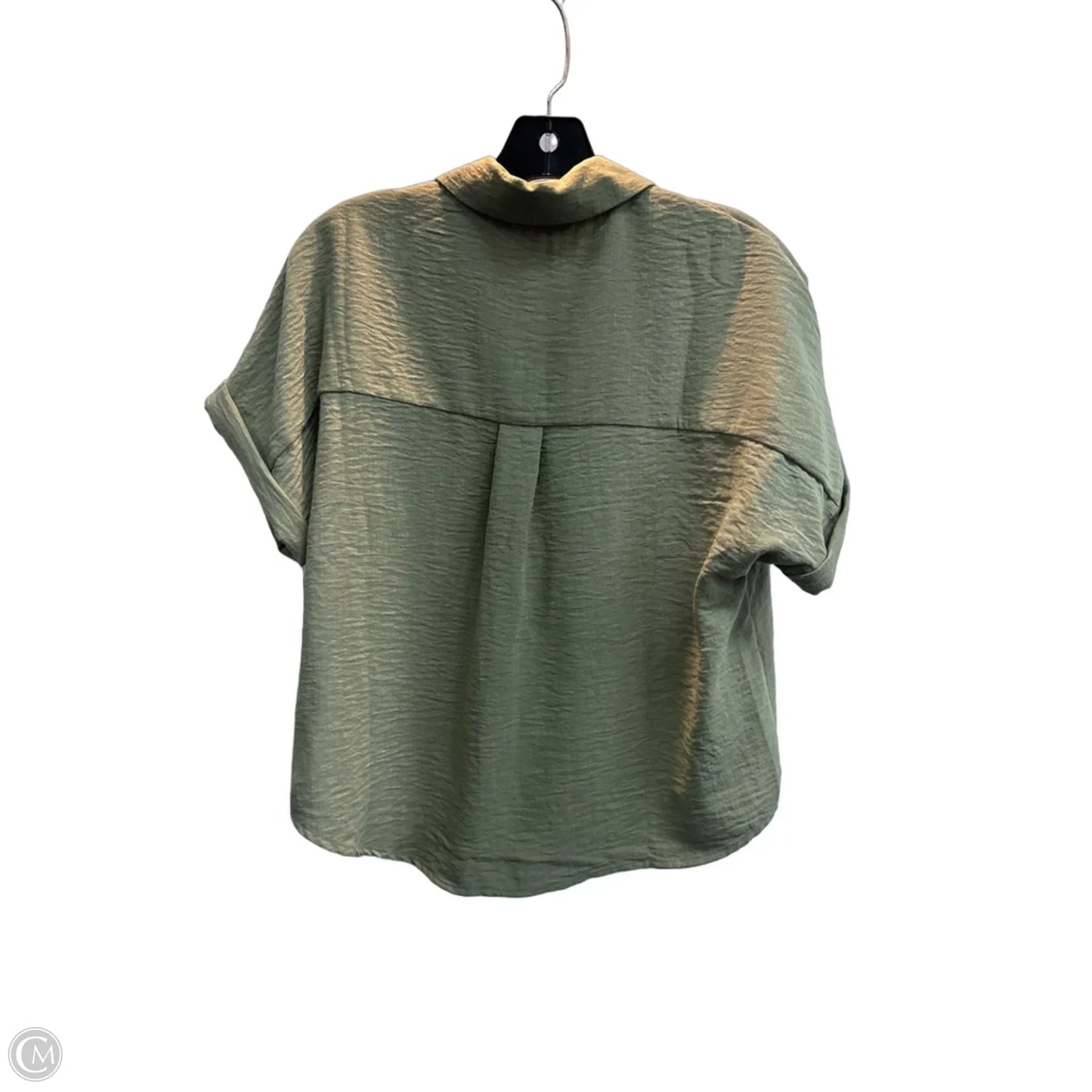 Top Short Sleeve By Monteau In Green, Size: M