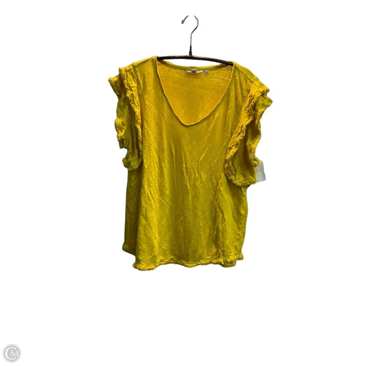 Top Sleeveless By Chicos In Gold, Size: Xl