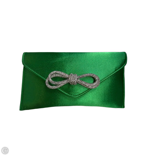Clutch By Clothes Mentor, Size: Medium