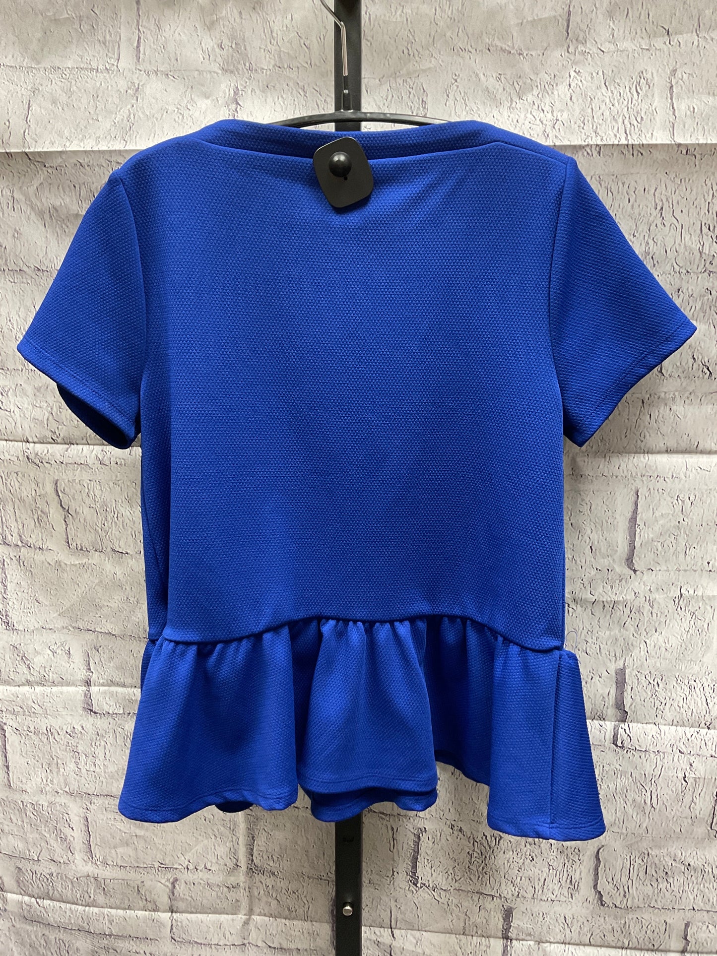 Top Short Sleeve By Elle  Size: S