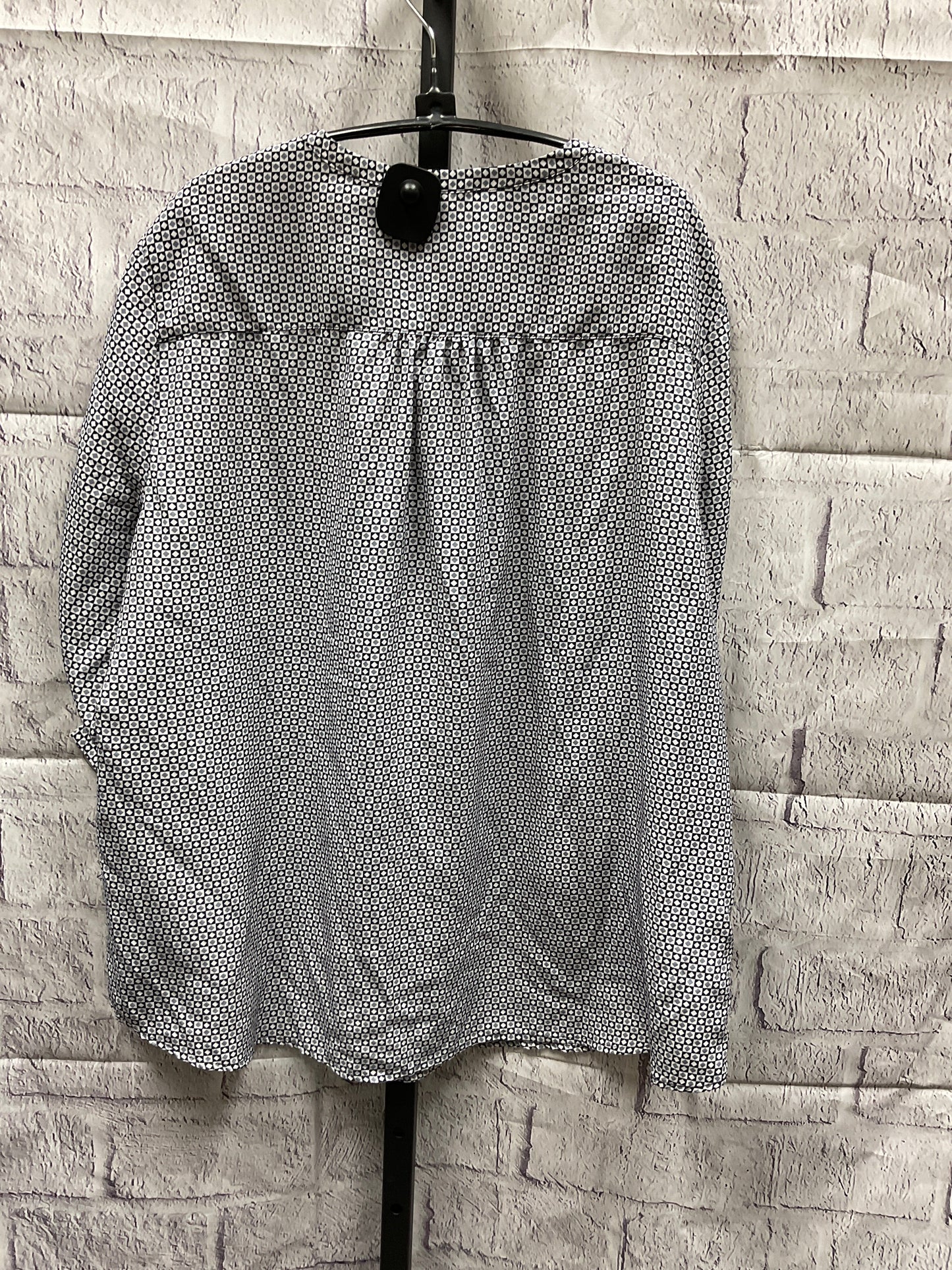 Top Long Sleeve By Dalia  Size: Xl