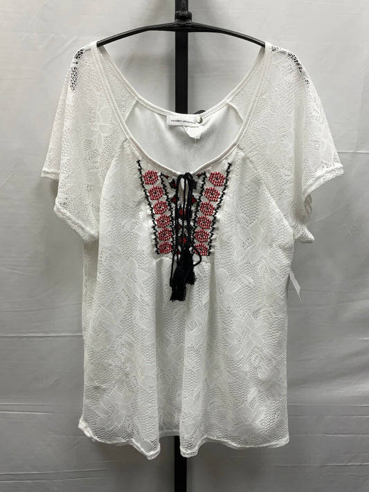 Blue & Red & White Top Short Sleeve Clothes Mentor, Size M