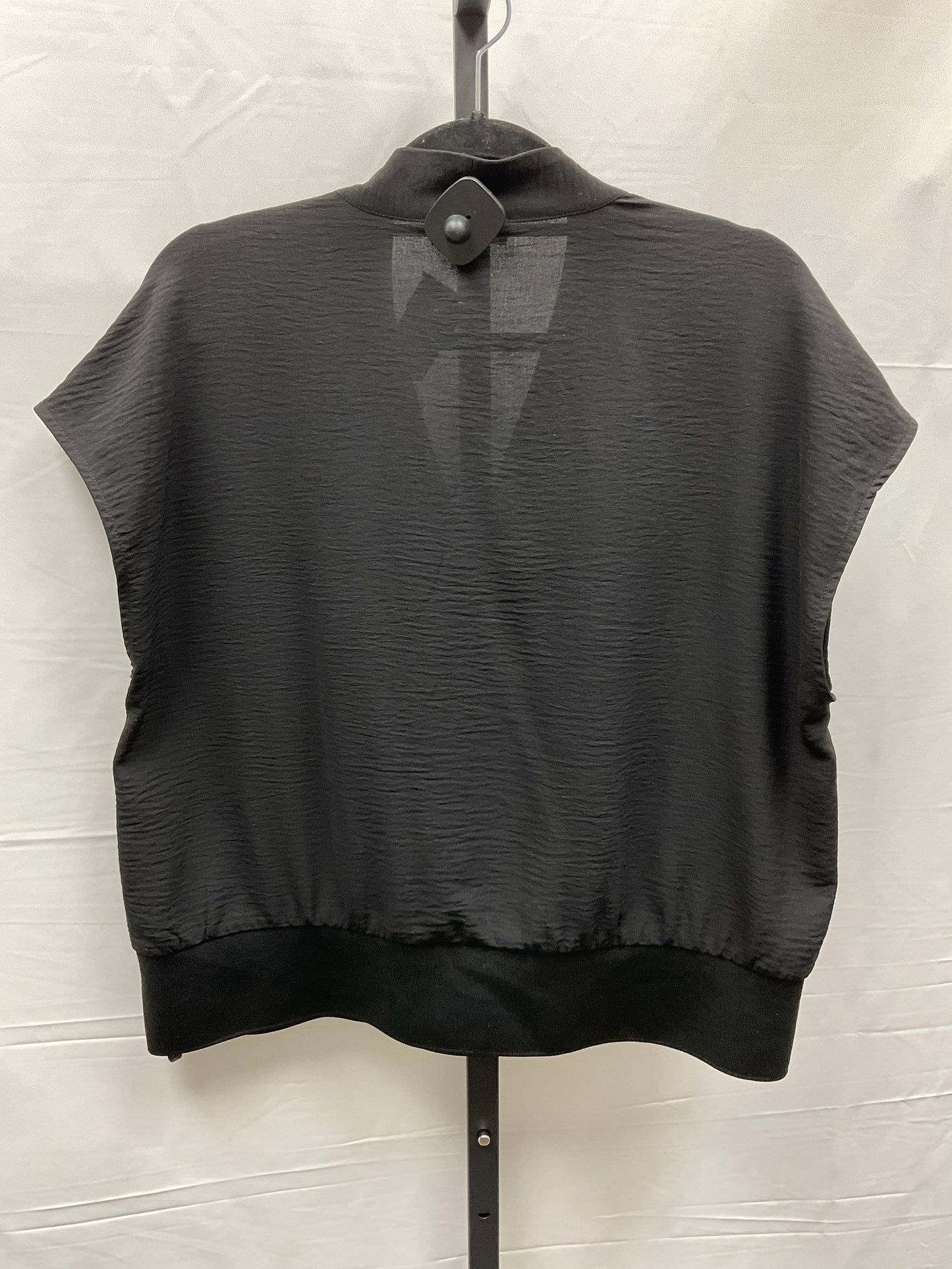 Top Short Sleeve By Calvin Klein  Size: Xl