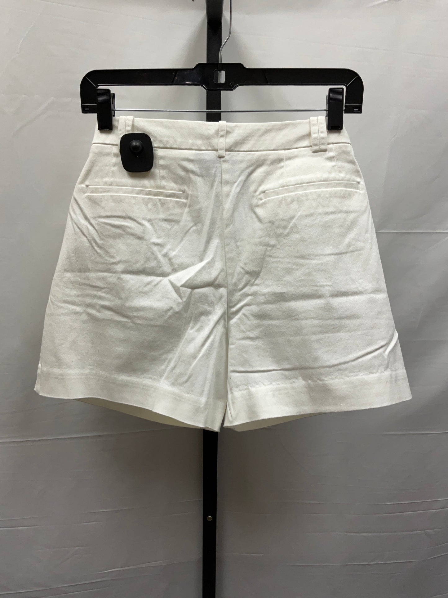 White Shorts Worthington, Size 14