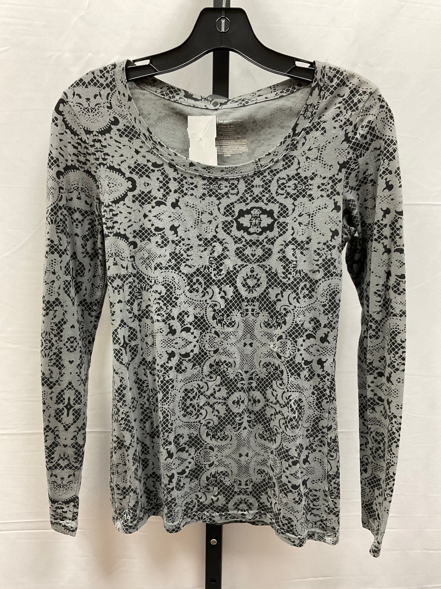 Black & Grey Top Long Sleeve Basic No Boundaries, Size S