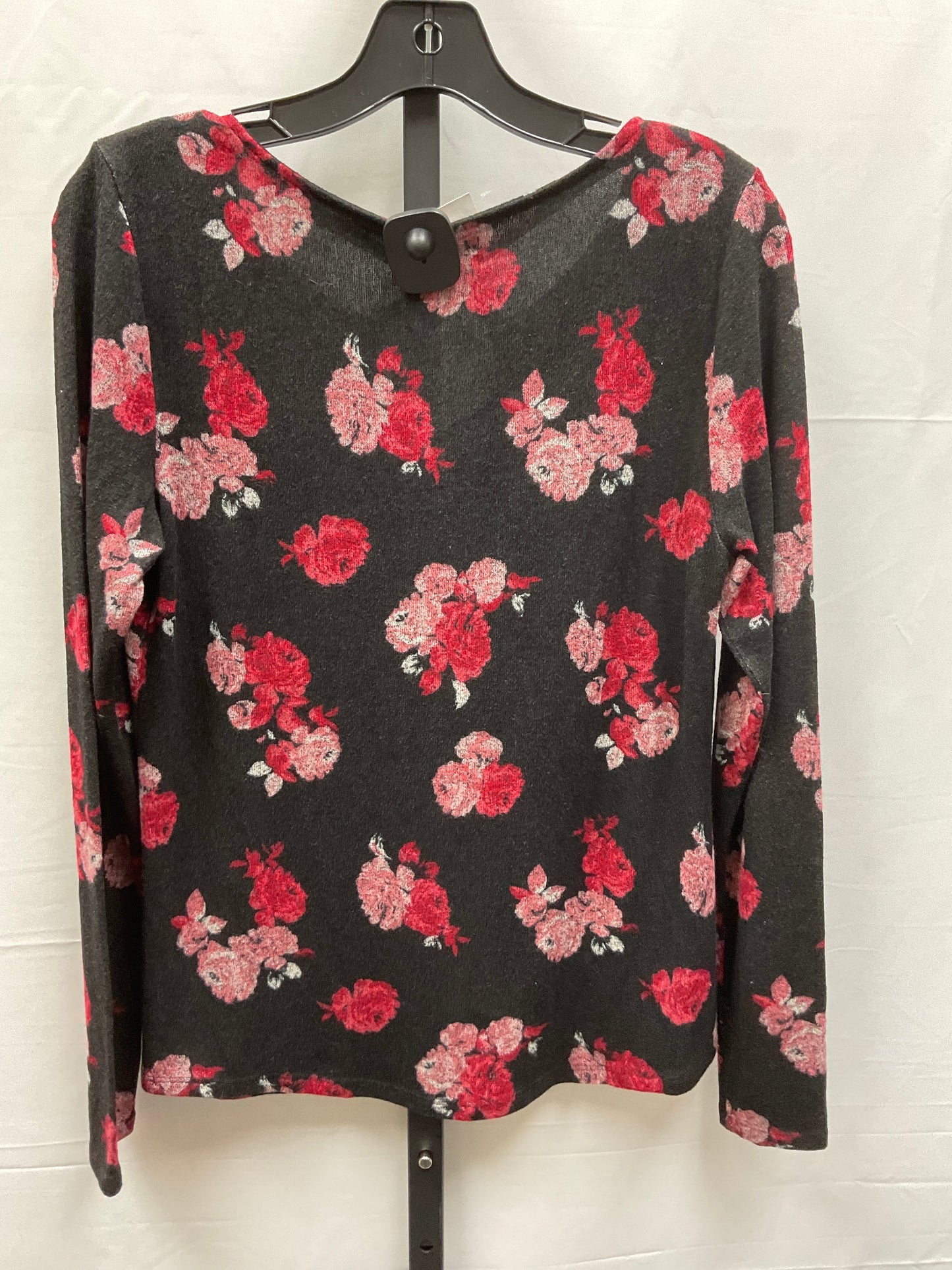 Top Long Sleeve By Maurices In Floral Print, Size: M