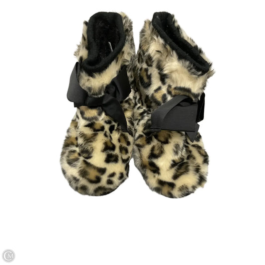 Slippers Designer By Kate Spade In Animal Print, Size: 11