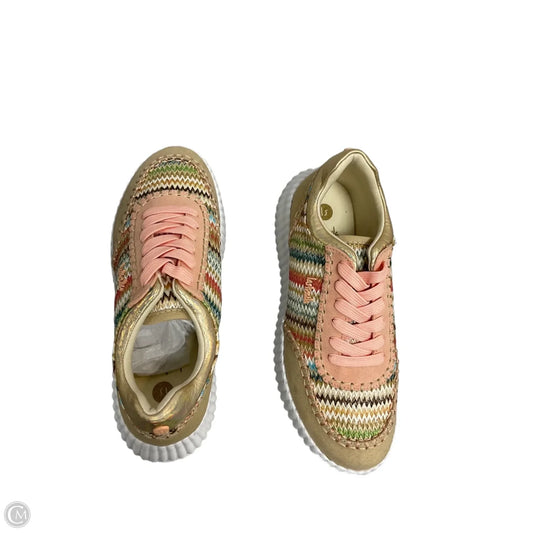 Shoes Sneakers By Cmb In Multi-colored, Size: 8