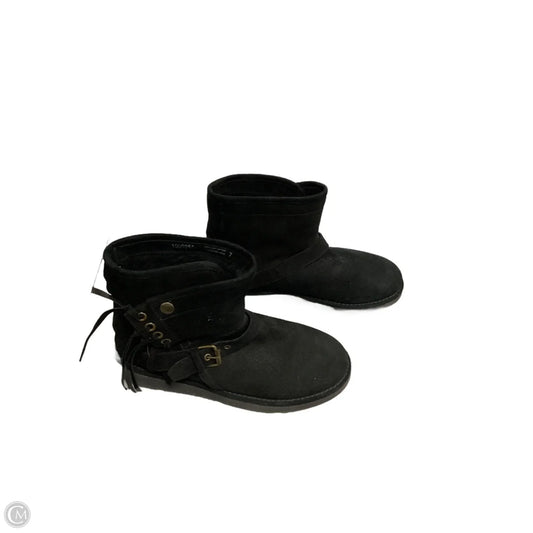 Boots Designer By Ugg In Black, Size: 7