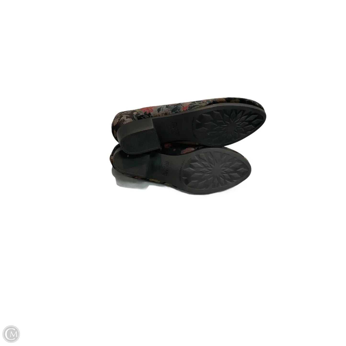 Shoes Flats By Munro In Black, Size: 5.5