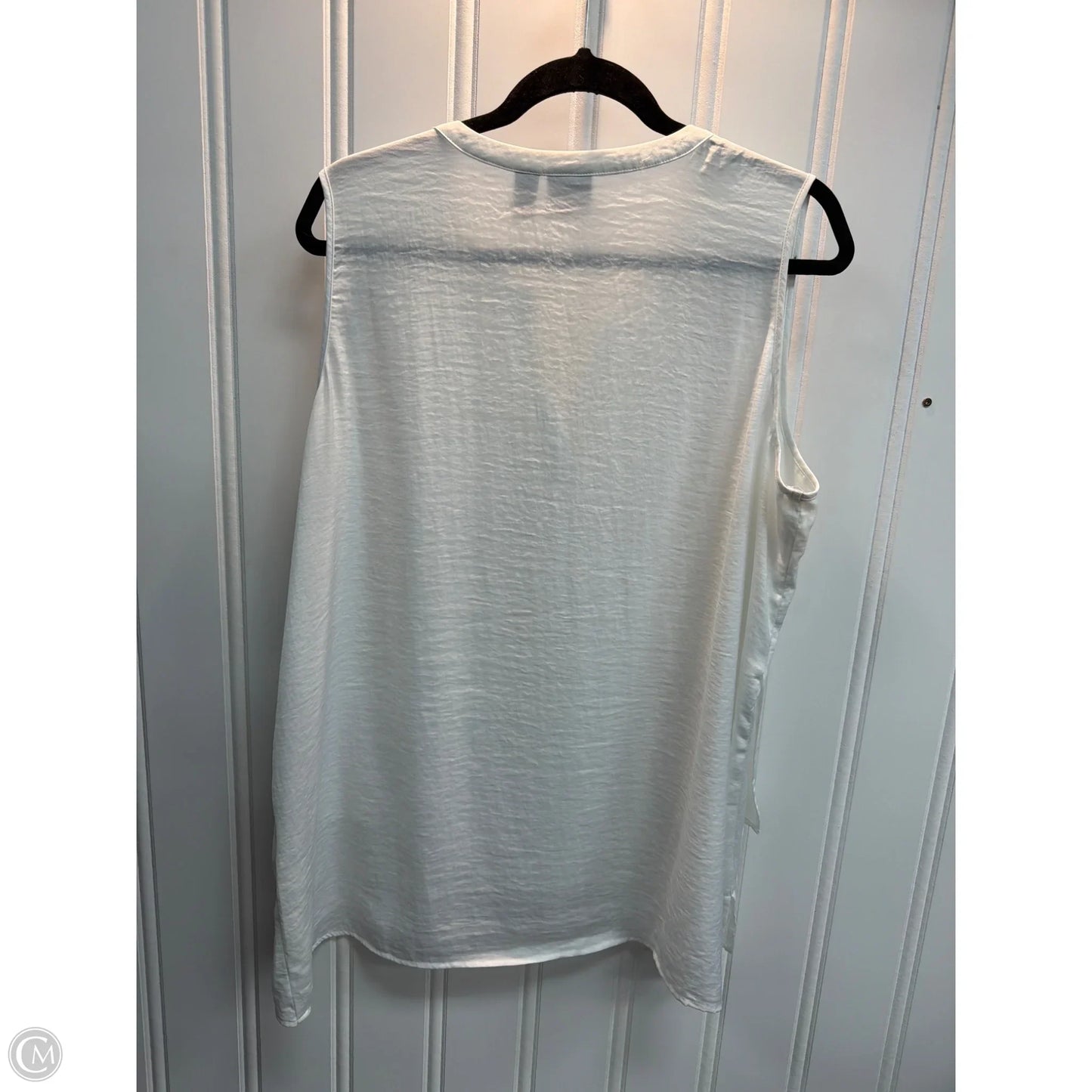 Blouse Sleeveless By Chicos In White, Size: Xl
