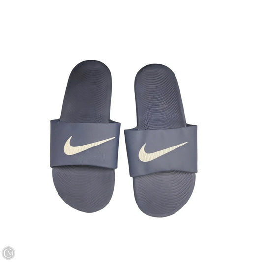 Sandals Flats By Nike In Navy, Size: 9