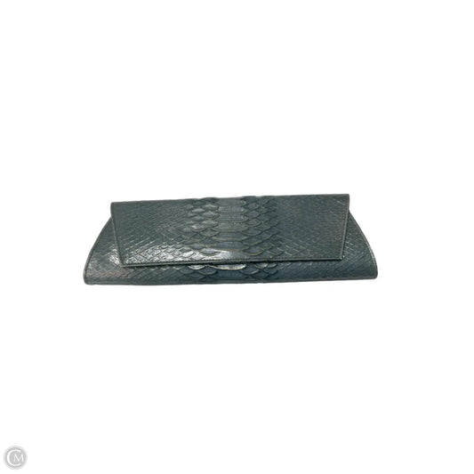 Clutch By Kenneth Cole, Size: Small