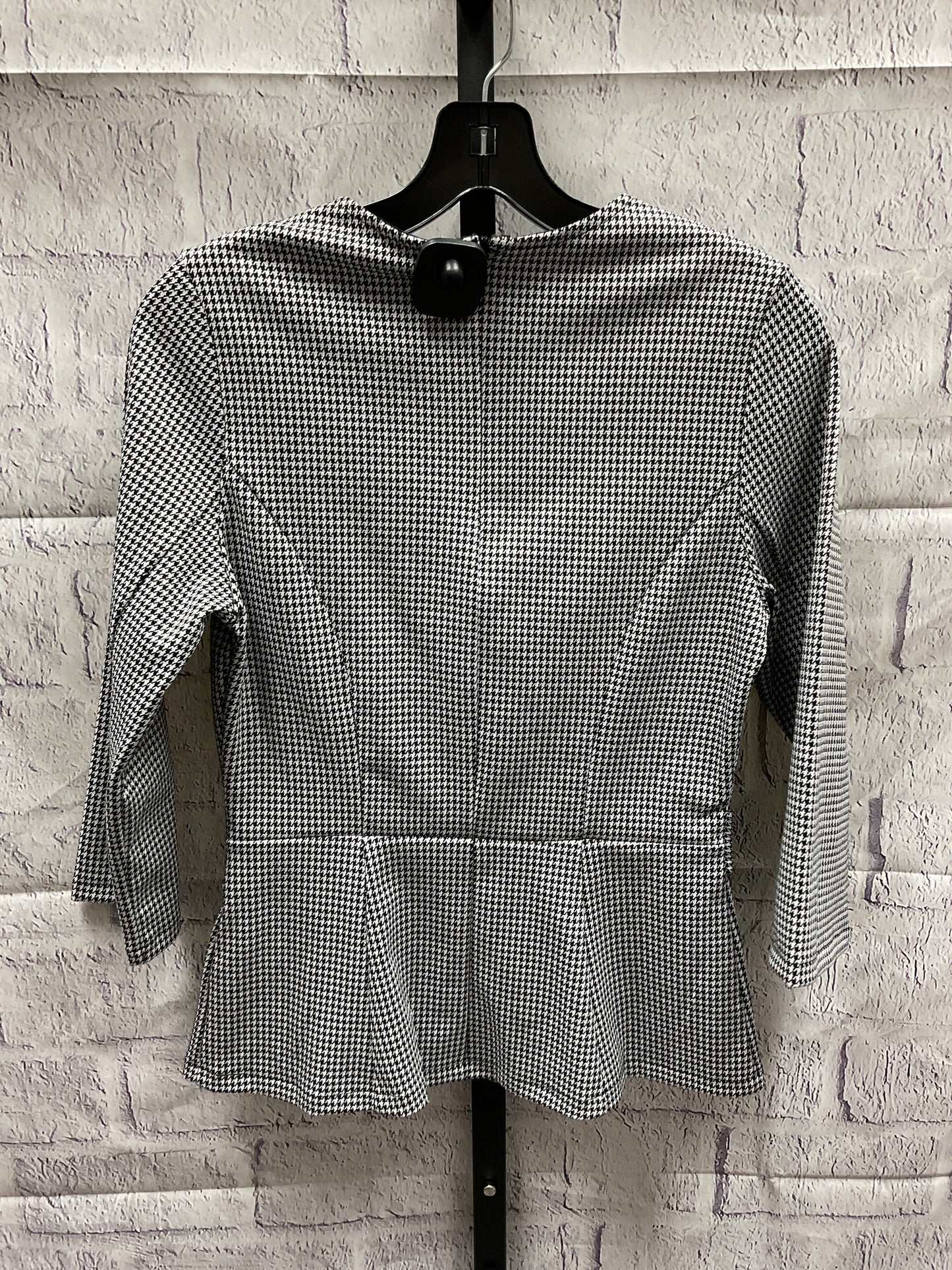 Top Long Sleeve By H&m  Size: S