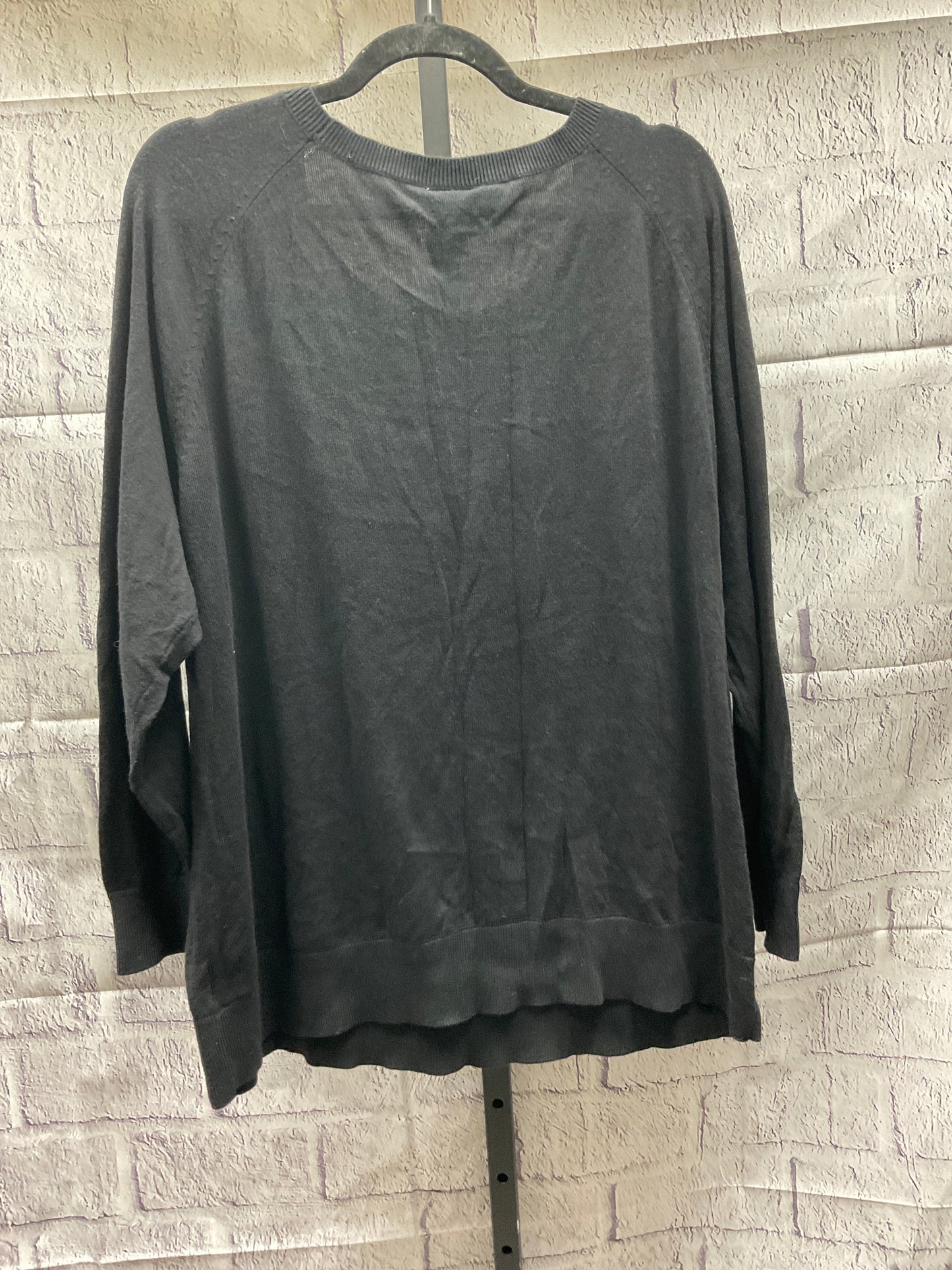 Top Long Sleeve By St Johns Bay  Size: 2x