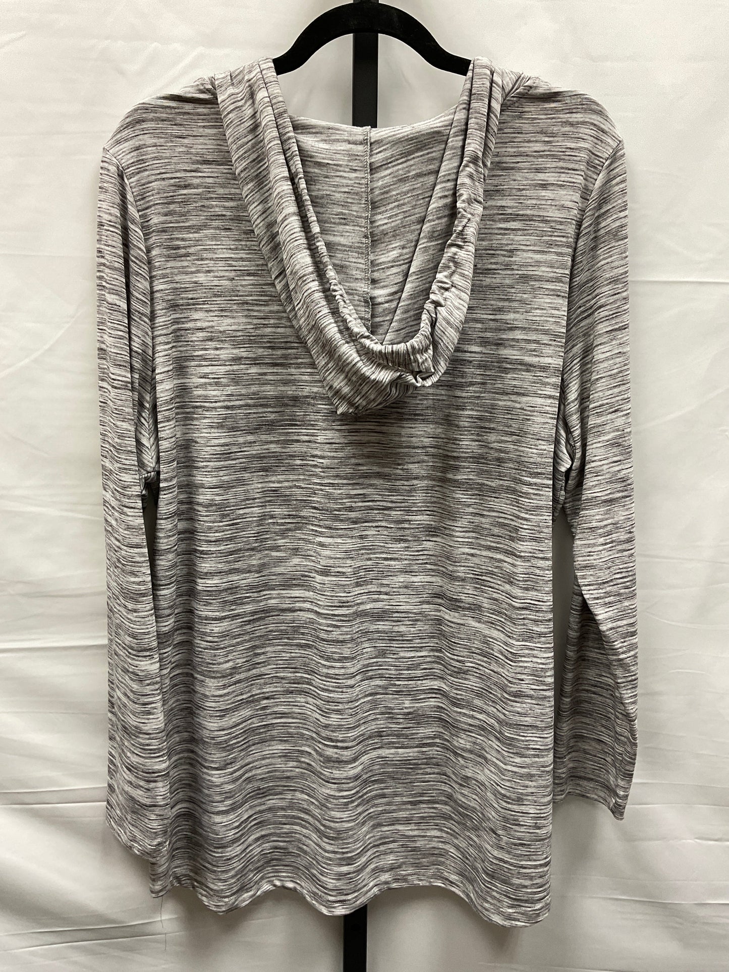 Grey & White Top Long Sleeve Balance Collection, Size 1x