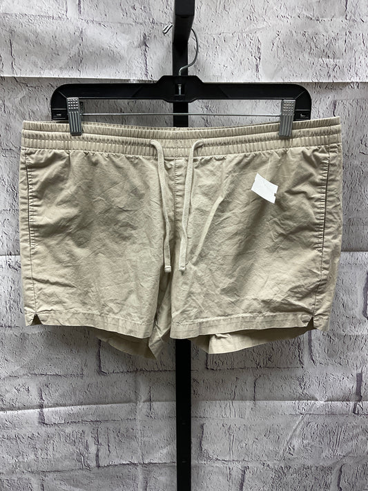 Shorts By Clothes Mentor  Size: L