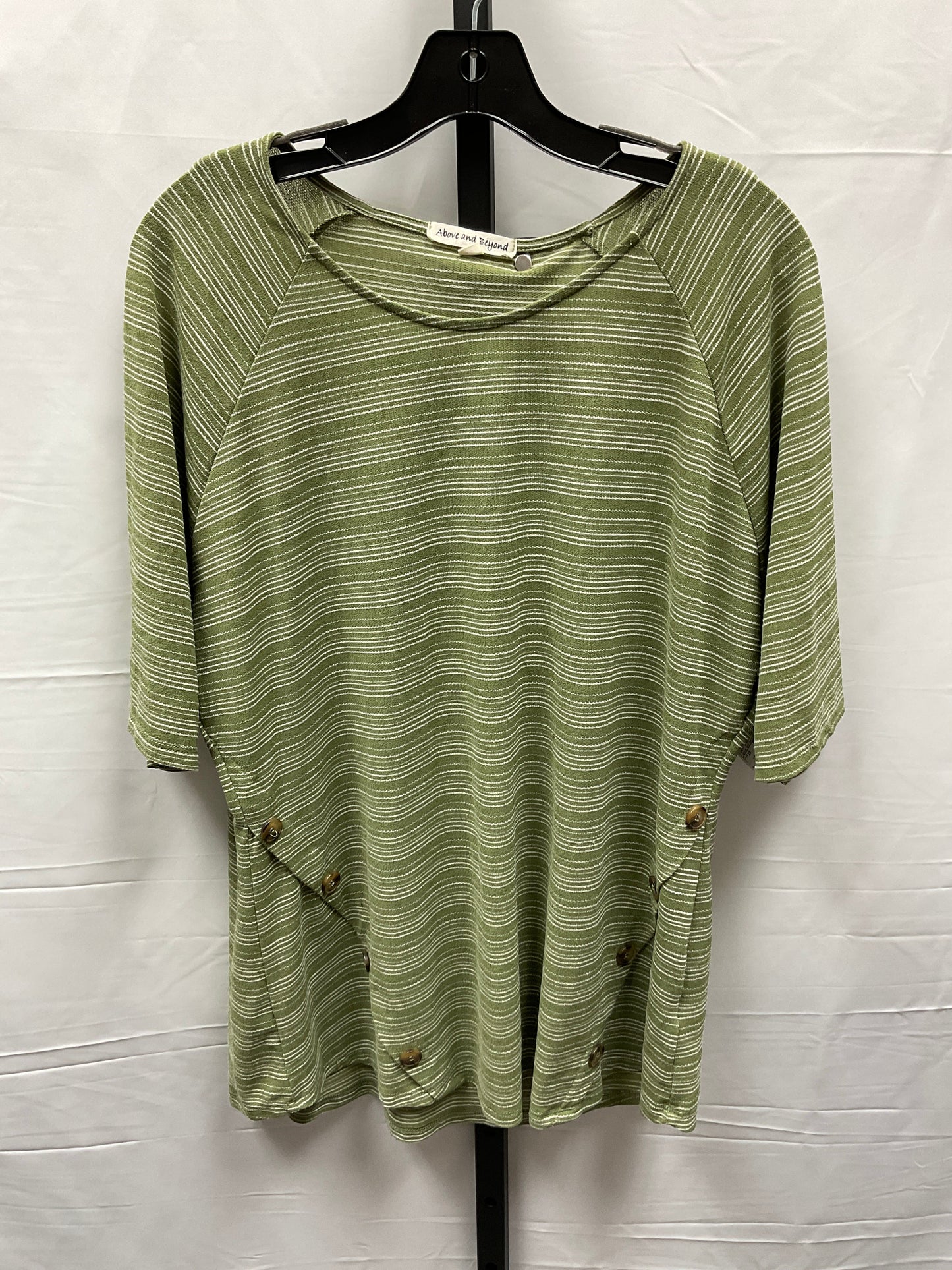 Top Short Sleeve By Clothes Mentor  Size: 2x