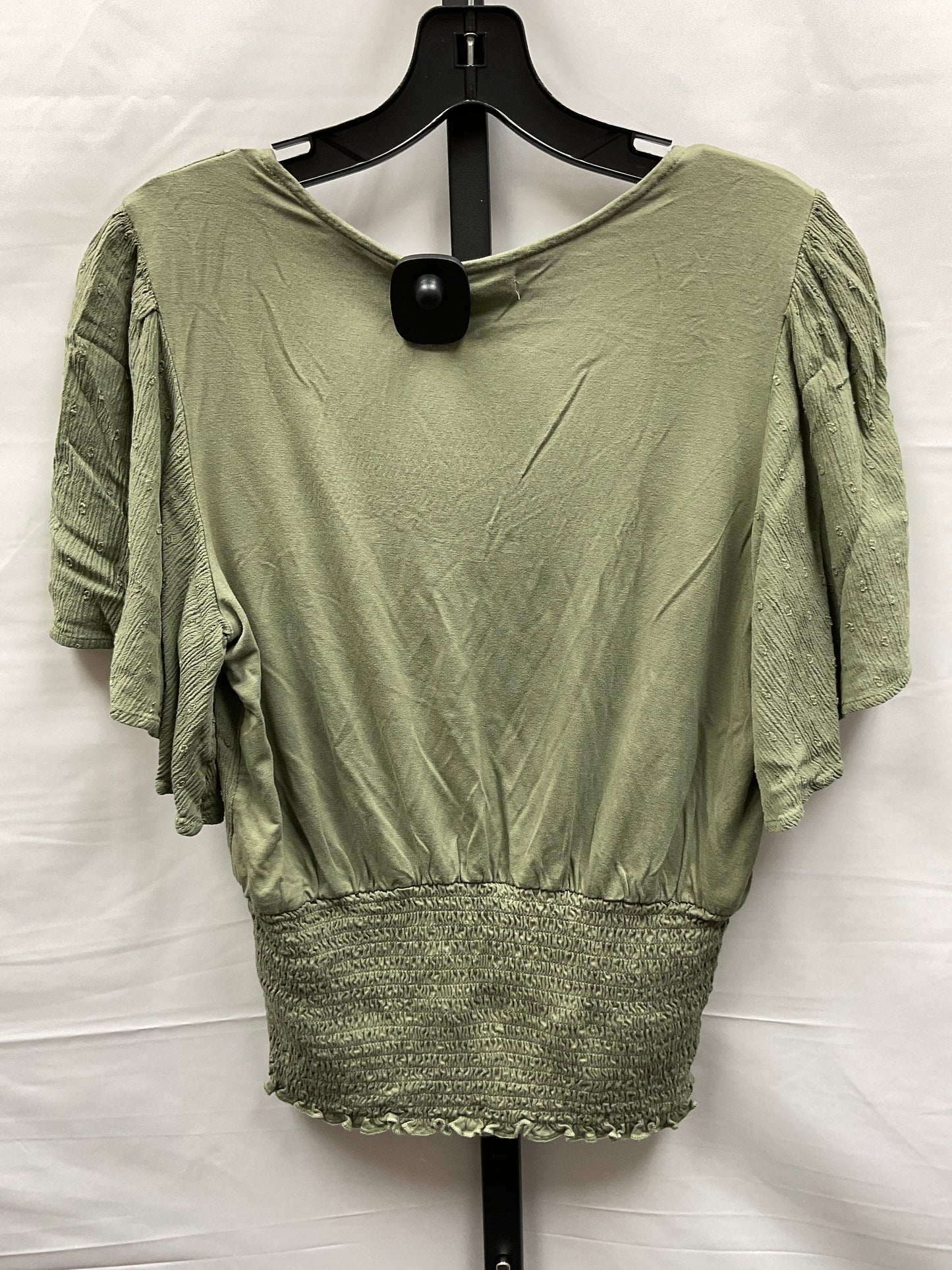 Green Top Short Sleeve Maurices, Size S