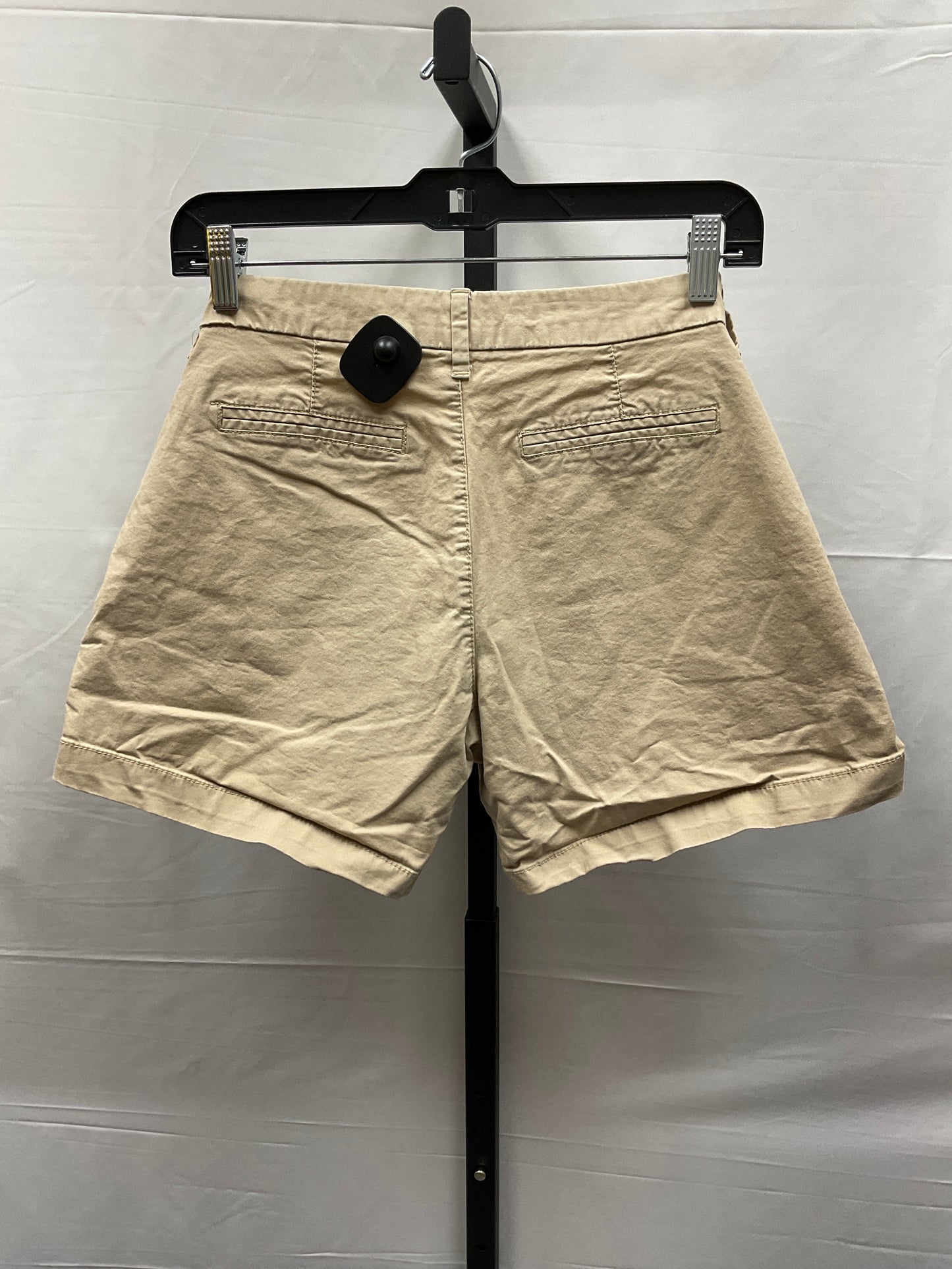 Beige Shorts Old Navy, Size 2