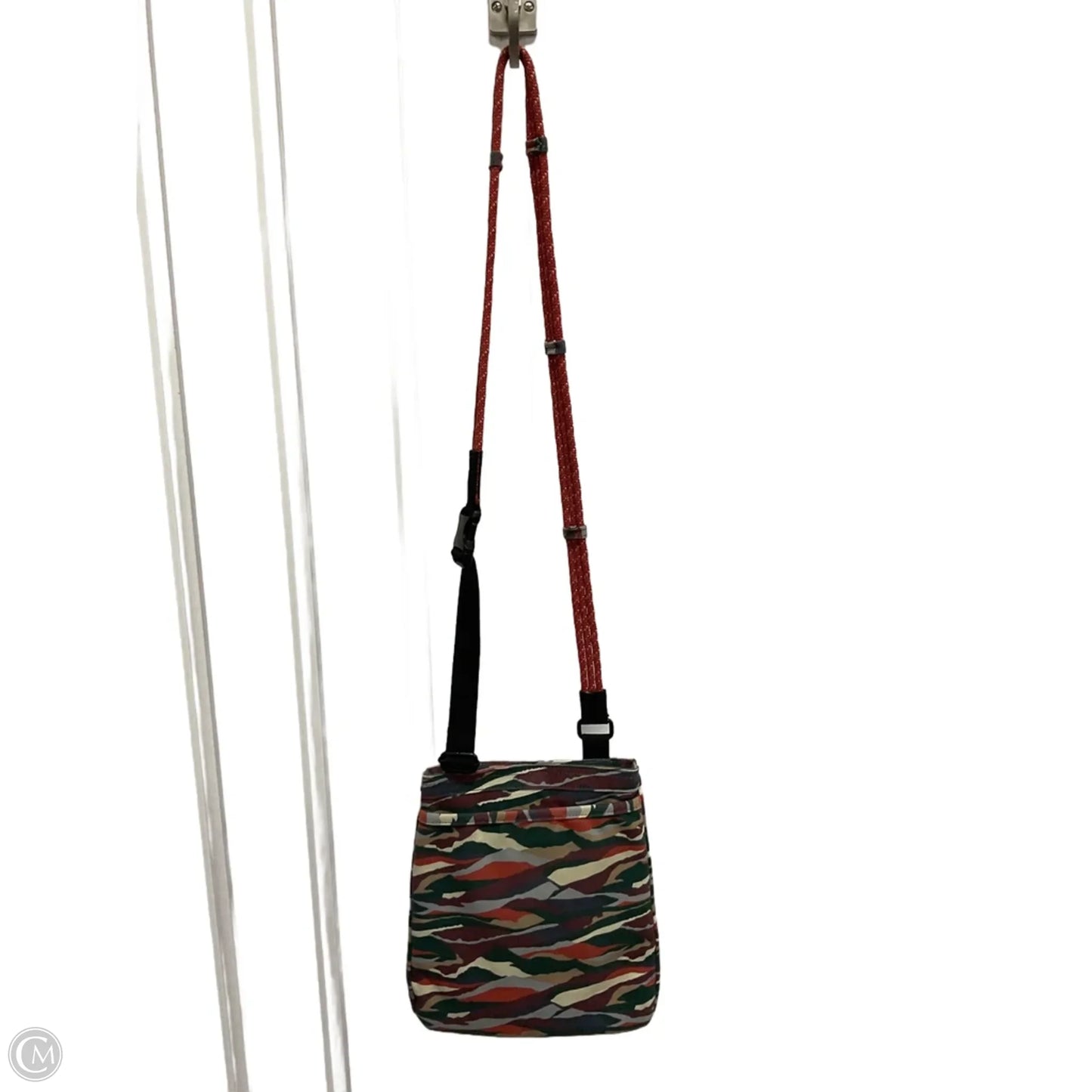 Crossbody By Kavu, Size: Medium
