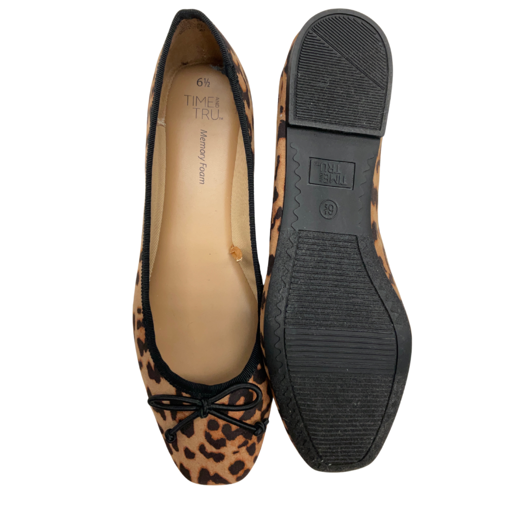 Shoes Flats By Time And Tru In Animal Print, Size: 6.5