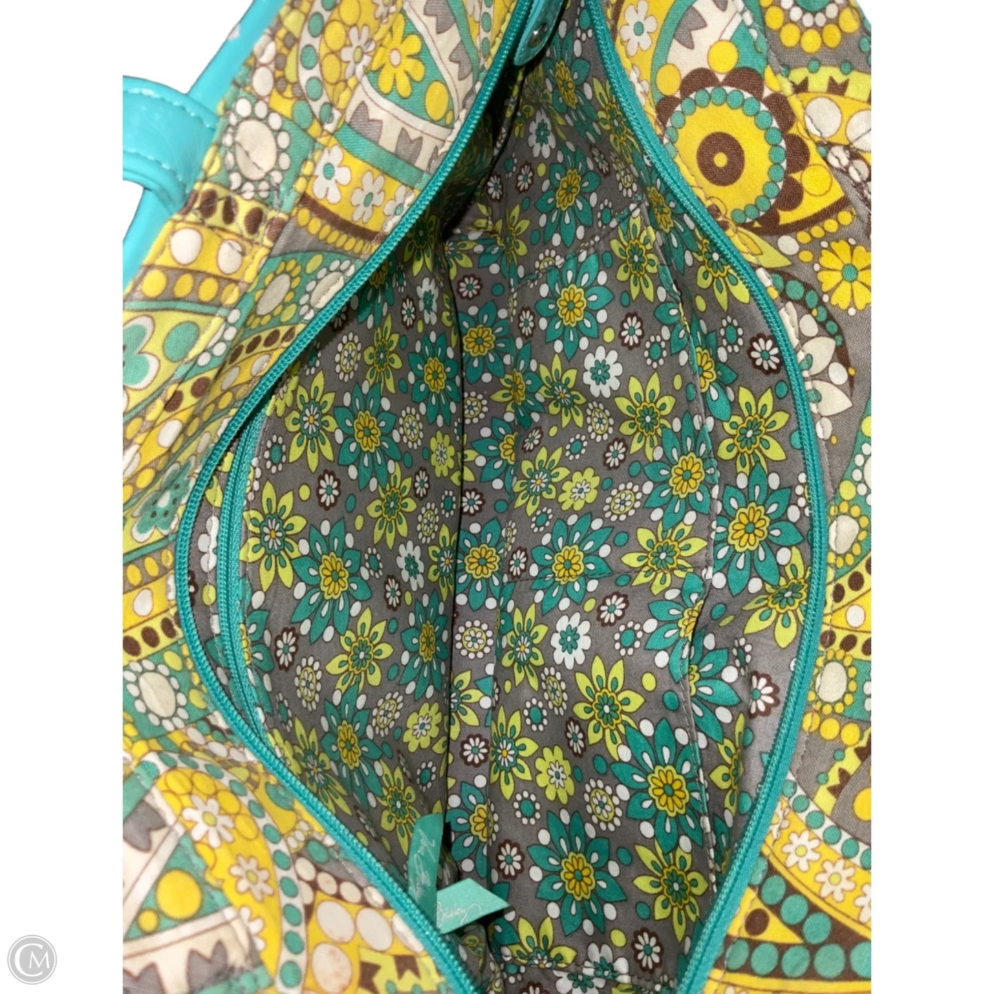 Handbag By Vera Bradley, Size: Large