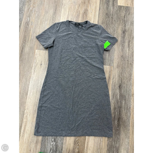 Dress Casual Short By Theory In Grey, Size: M