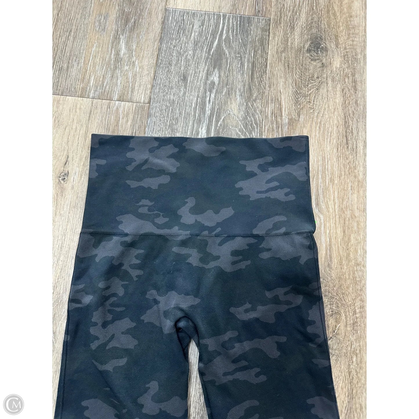 Athletic Shorts By Spanx In Grey, Size: Xs