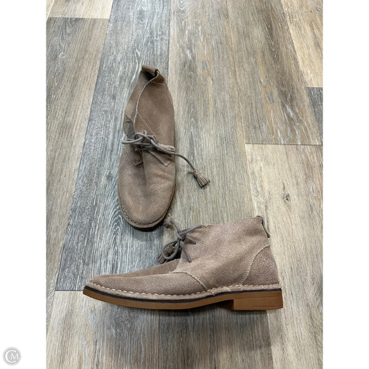 Boots Ankle Flats By Hush Puppies In Tan, Size: 7.5