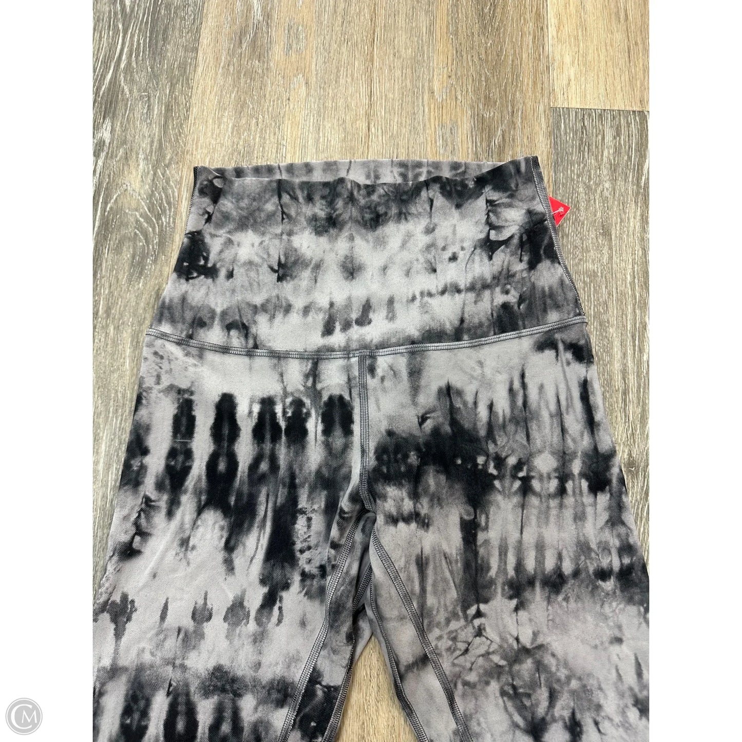 Athletic Shorts By Lululemon In Tie Dye Print, Size: 6
