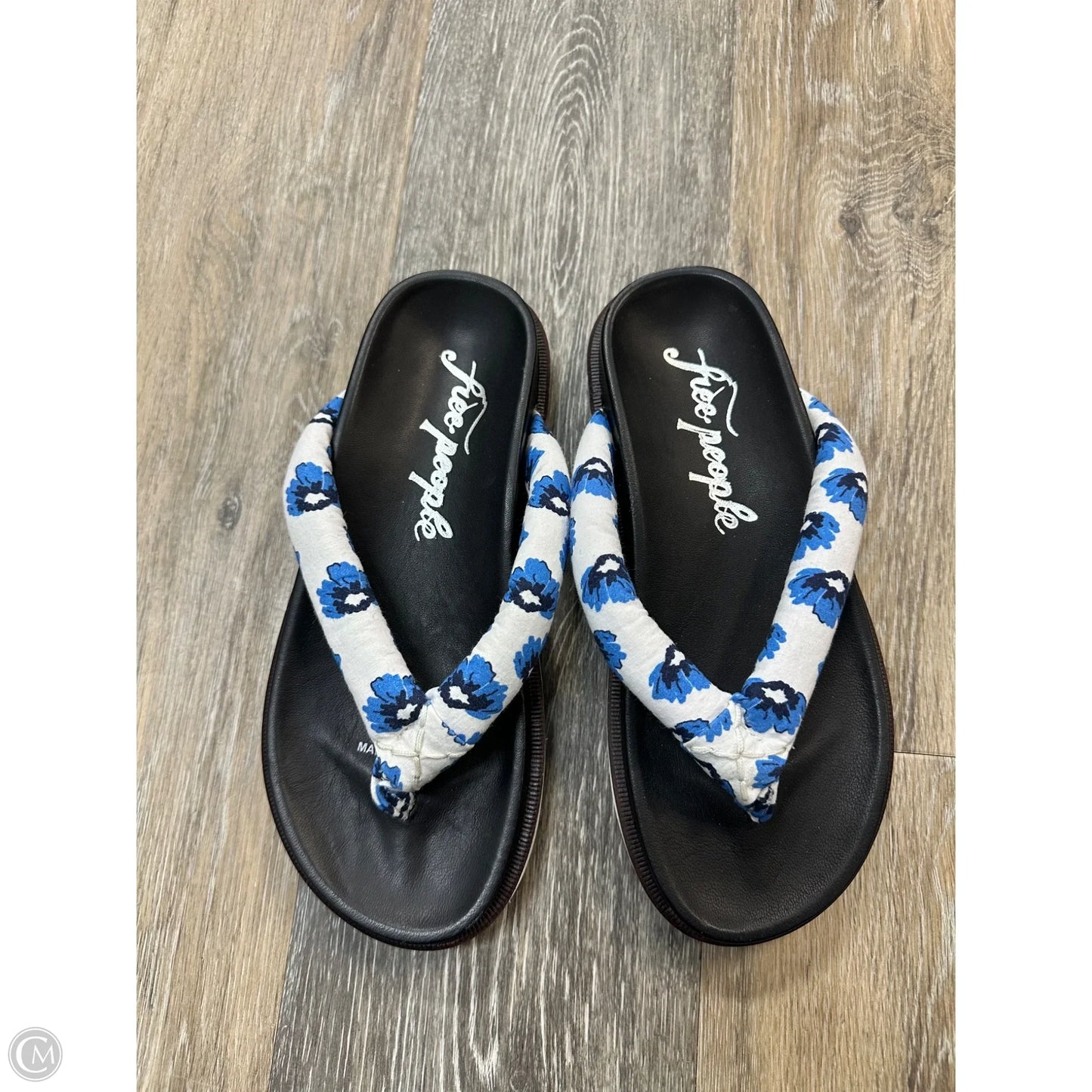 Sandals Flats By Free People In Blue & Cream, Size: 7.5