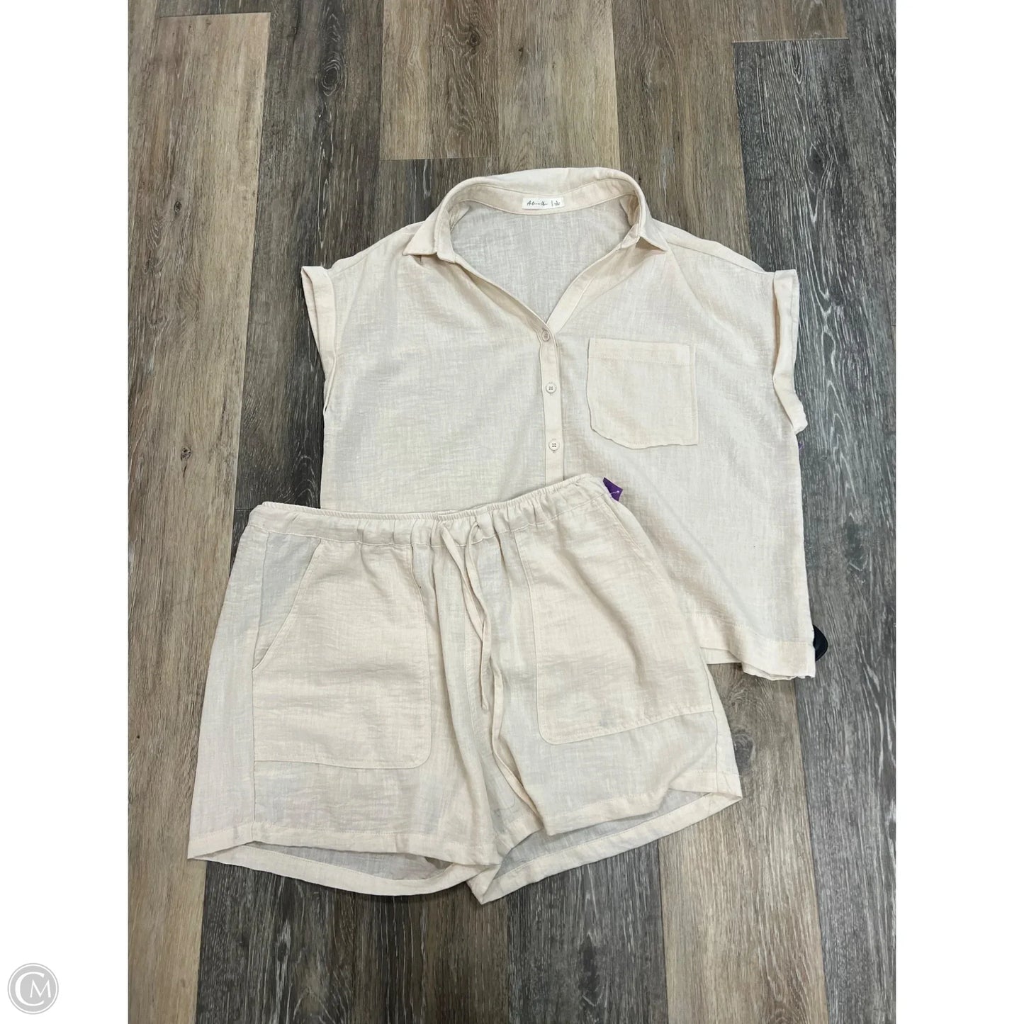 -Shorts Set By Active Usa In Cream, Size: L