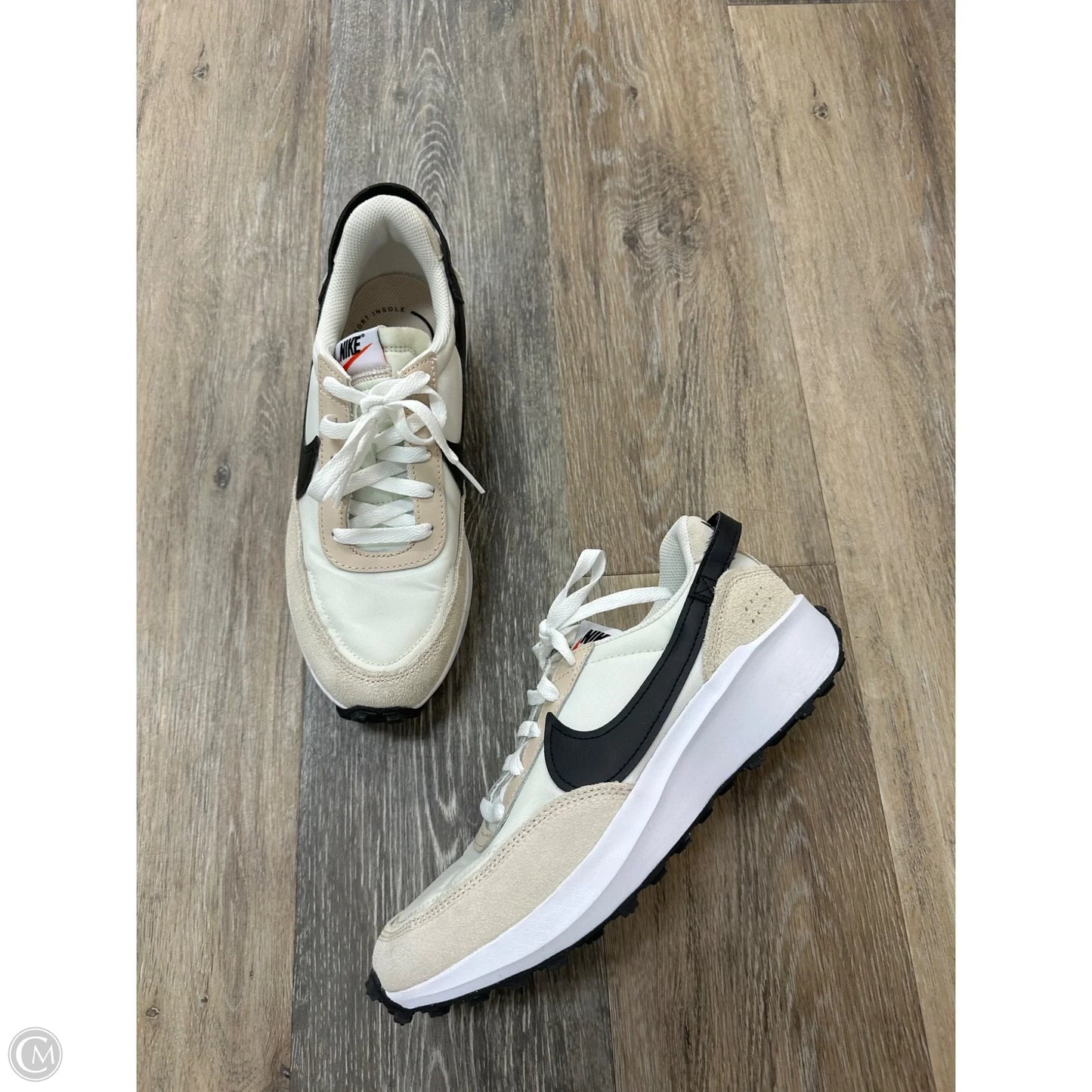Shoes Athletic By Nike In White, Size: 8.5