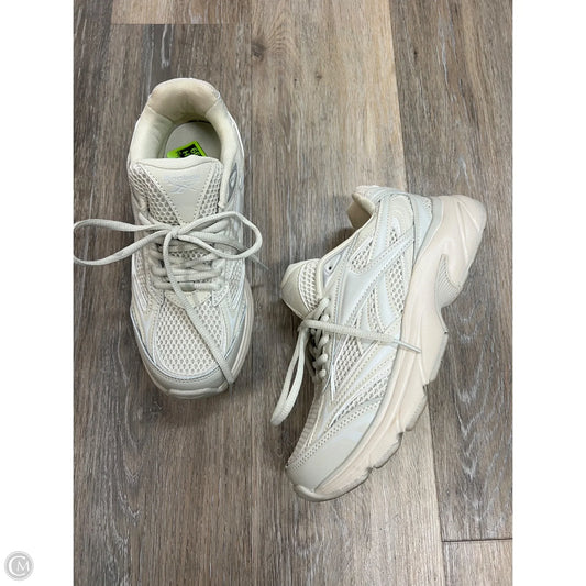 Shoes Athletic By Reebok In Cream, Size: 7