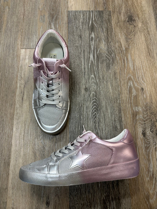 Shoes Sneakers By Vintage Havana In Pink, Size: 10