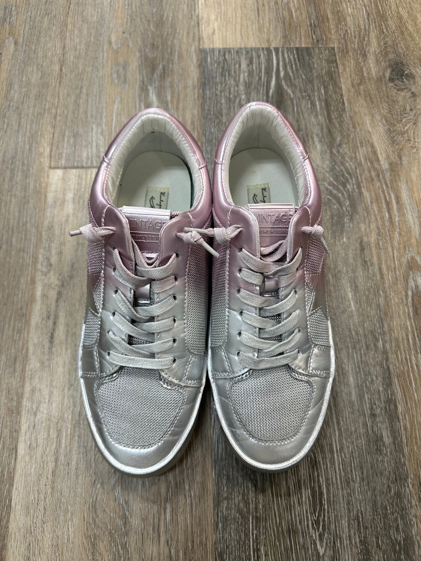 Shoes Sneakers By Vintage Havana In Pink, Size: 10