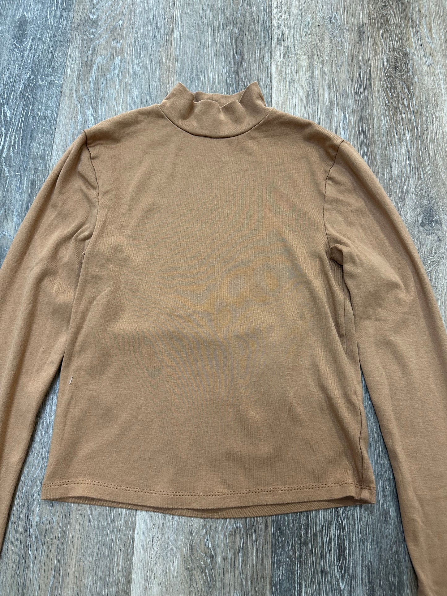 Top Long Sleeve By Gap In Tan, Size: M