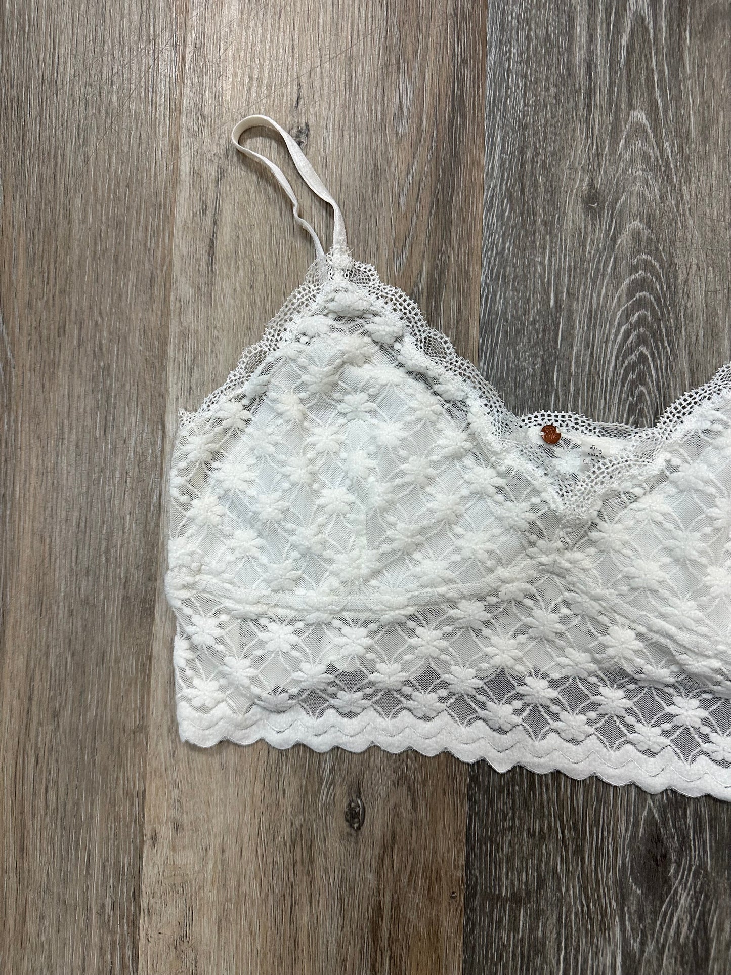 Bralette By Free People In White, Size: Xl