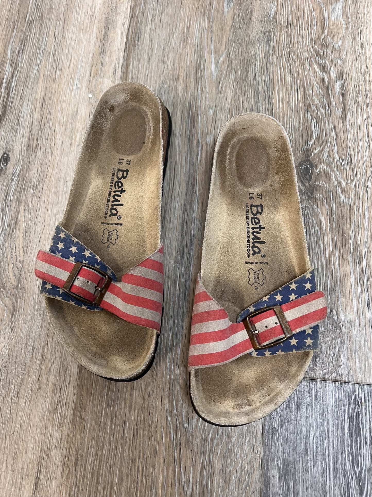 Sandals Flats By Birkenstock  Size: 6/37