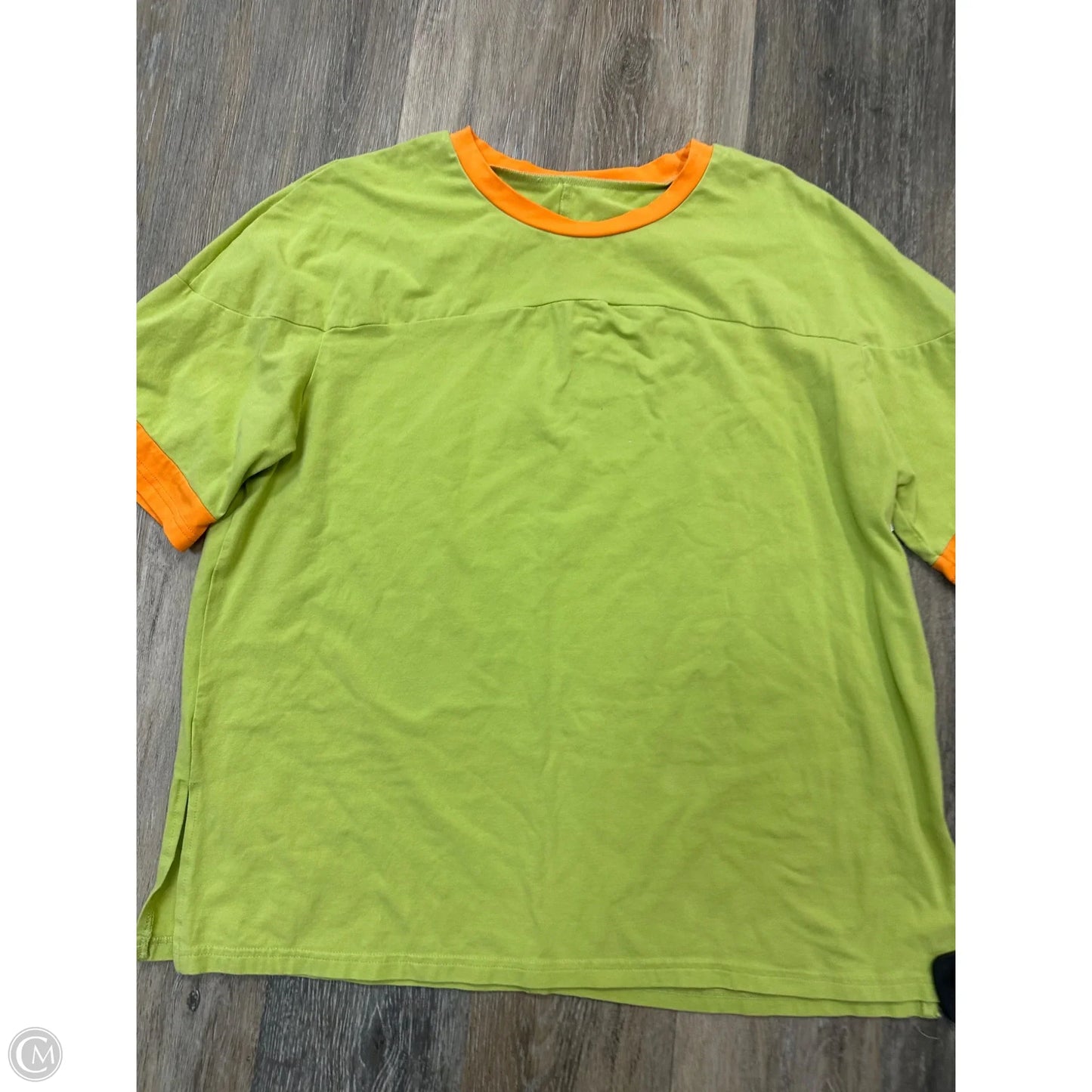 Top Short Sleeve By Clothes Mentor In Green, Size: L