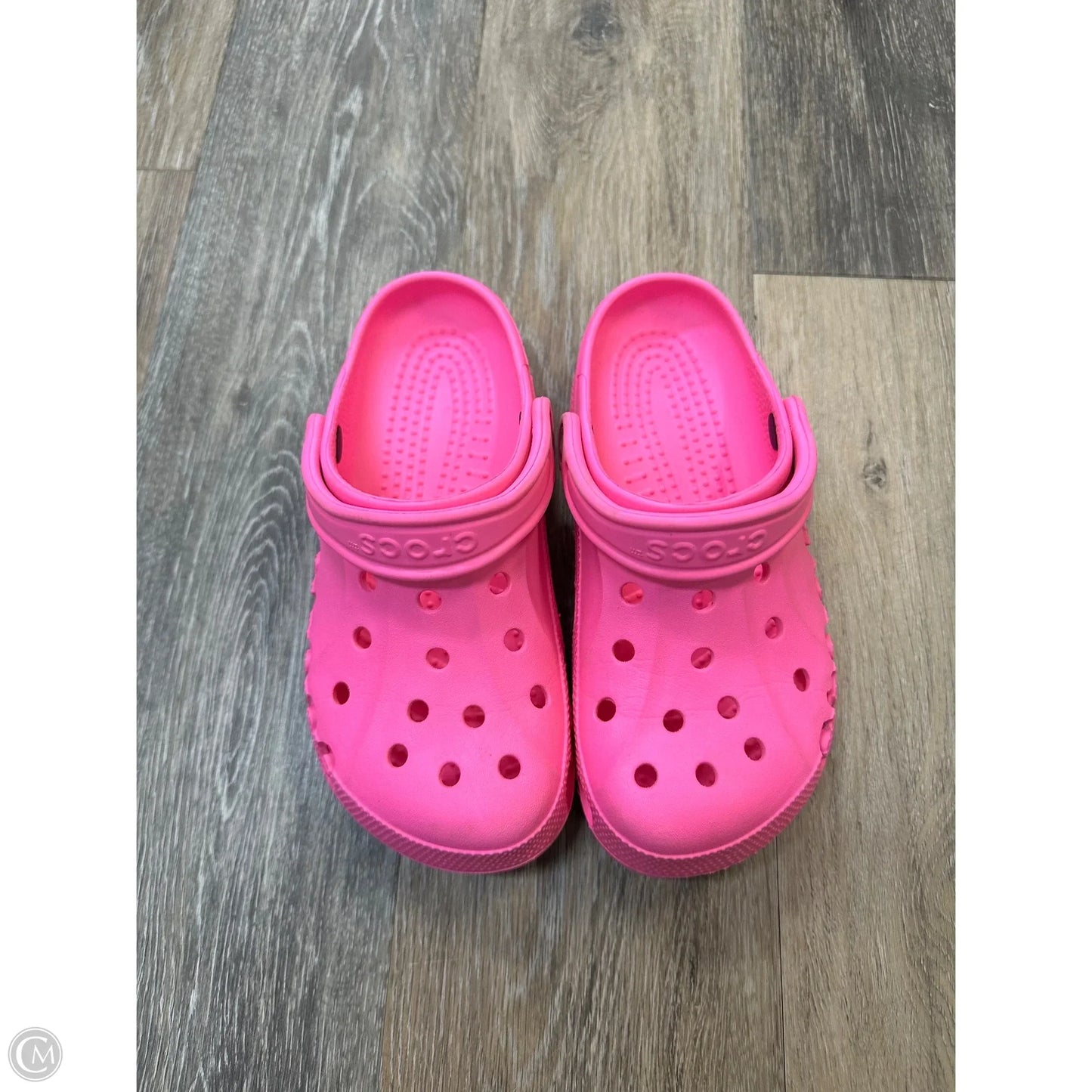 Shoes Flats By Crocs In Pink, Size: 7