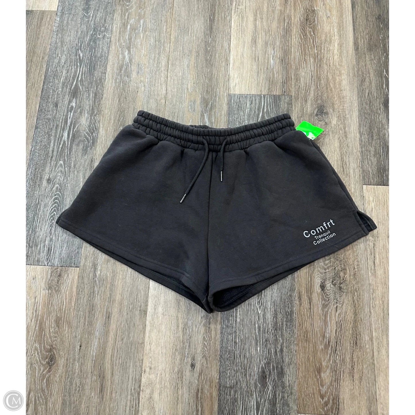 Athletic Shorts By Comfrt In Grey, Size: L