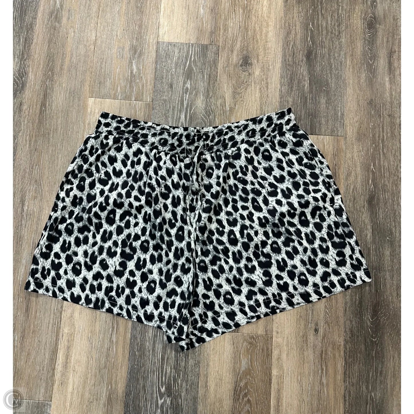 Athletic Shorts By Halara In Animal Print, Size: 1x