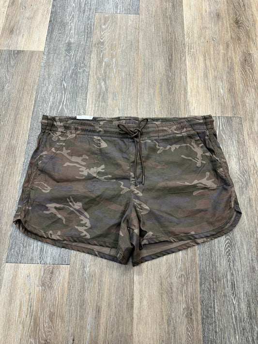 Camouflage Print Shorts Level 99, Size Xl