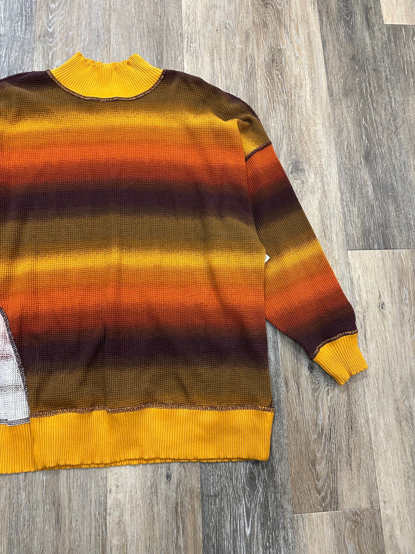 Sweater By Urban Outfitters In Orange, Size: L