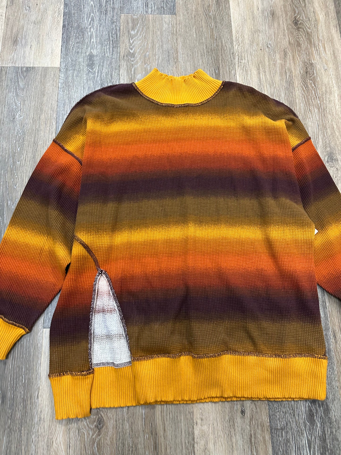 Sweater By Urban Outfitters In Orange, Size: L